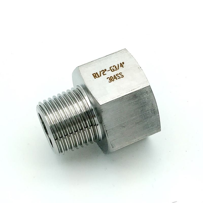 內外螺紋轉接頭