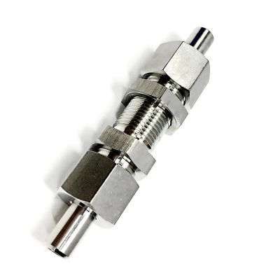 24度錐焊接式隔壁直通接頭